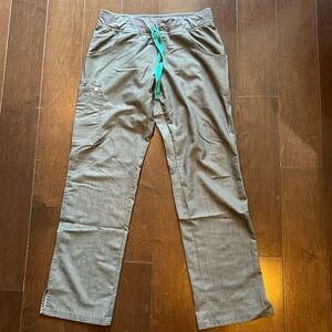 Figs Kade Cargo Scrub Pants